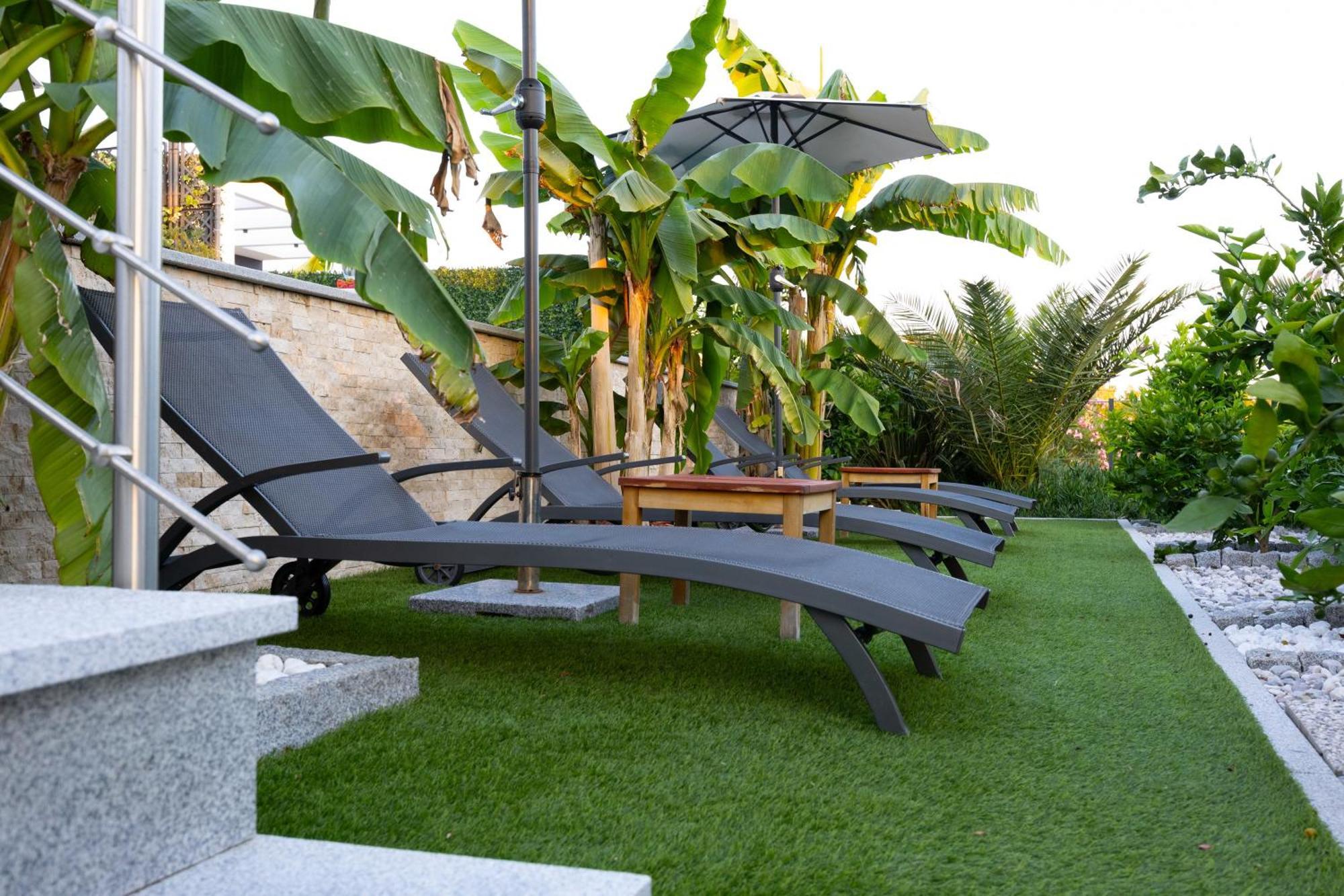 Luxury Villas White Sails Pinezići Exterior foto